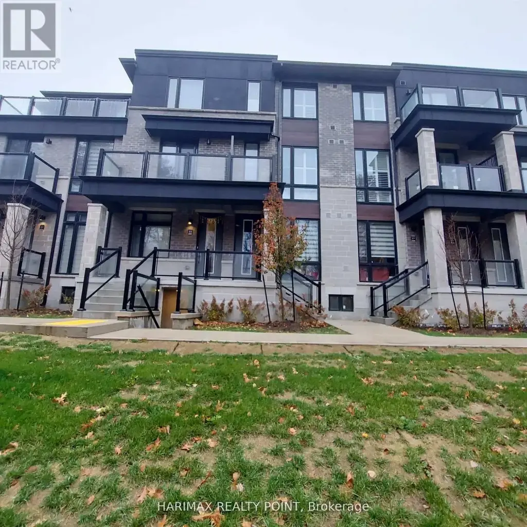 25 - 40 Knotsberry Circle, Brampton (Brampton West)