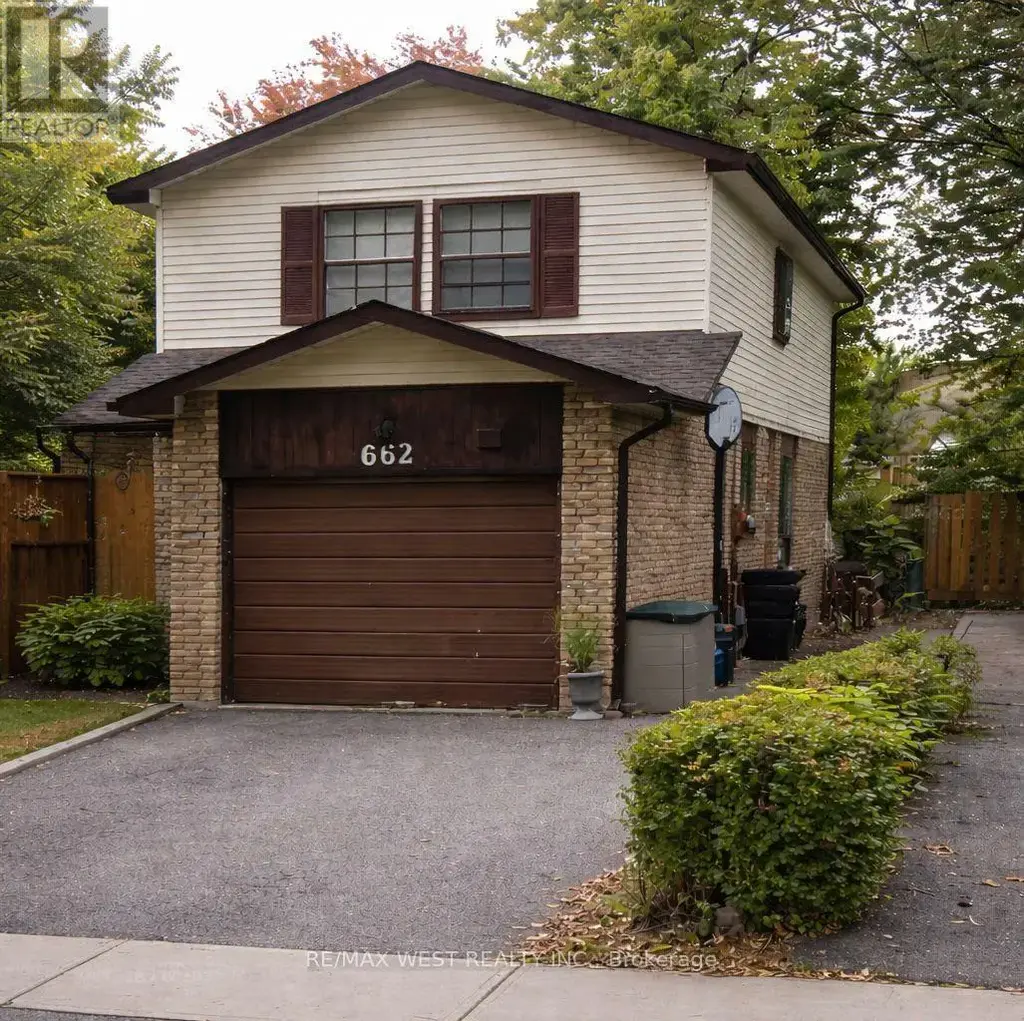 662 Balsam Crescent, Oshawa (Lakeview)