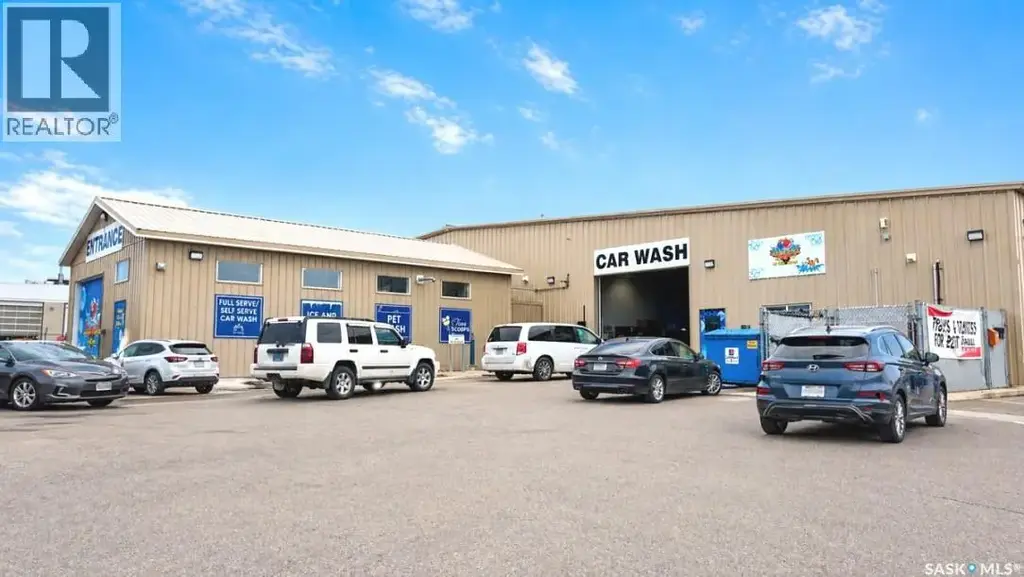 521 Pioneer Avenue, North Battleford