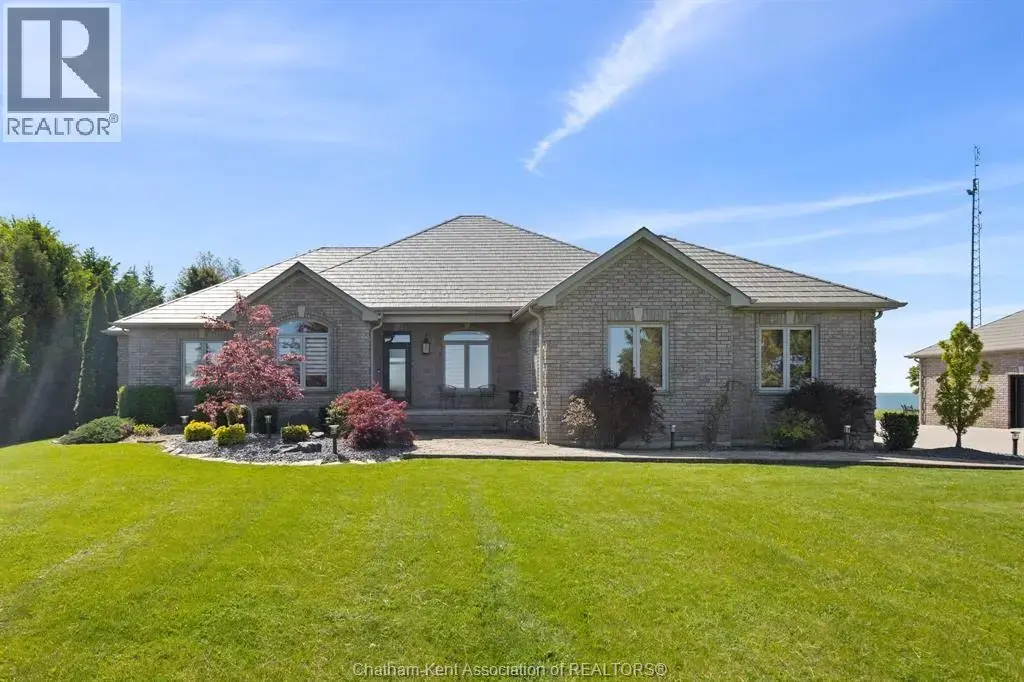 6576 Talbot Trail, Merlin