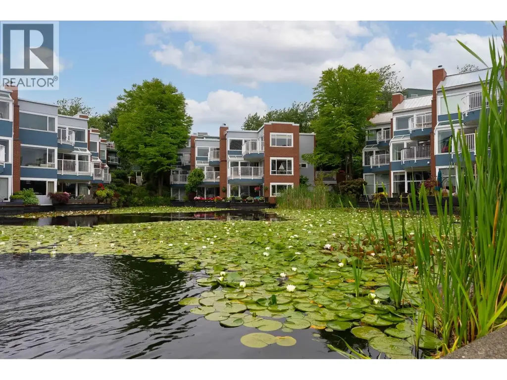 1596 Island Park Walk, Vancouver