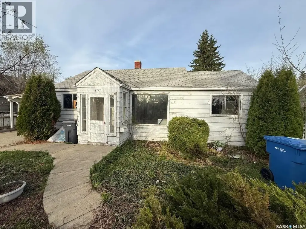 1712 103rd Street, North Battleford