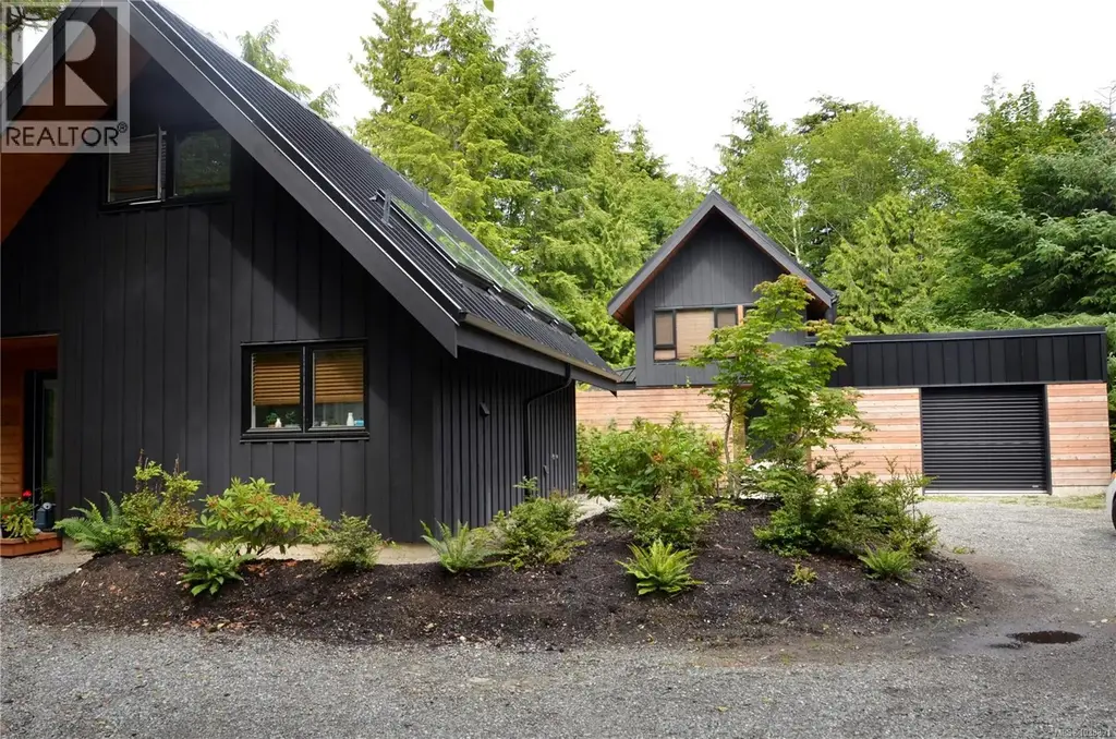 1156 Pacific Rim Hwy, Tofino