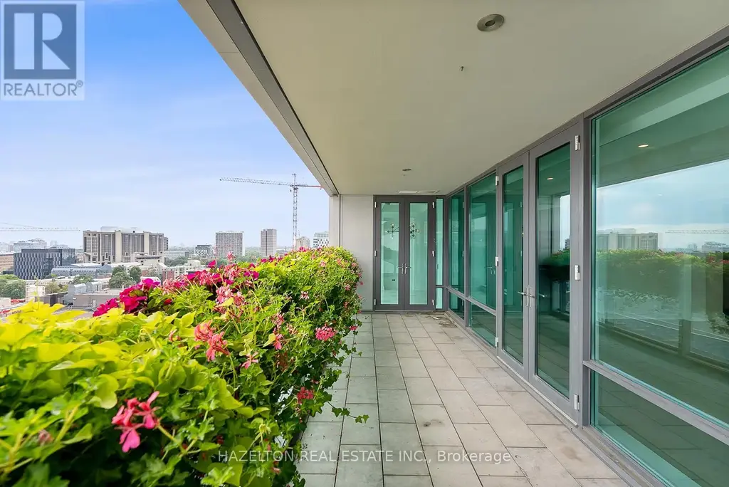 1402 - 206 Bloor Street W, Toronto (Annex)