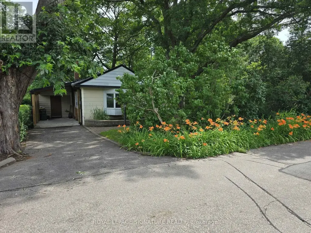 429 Rouge Hills Drive, Toronto (Rouge)