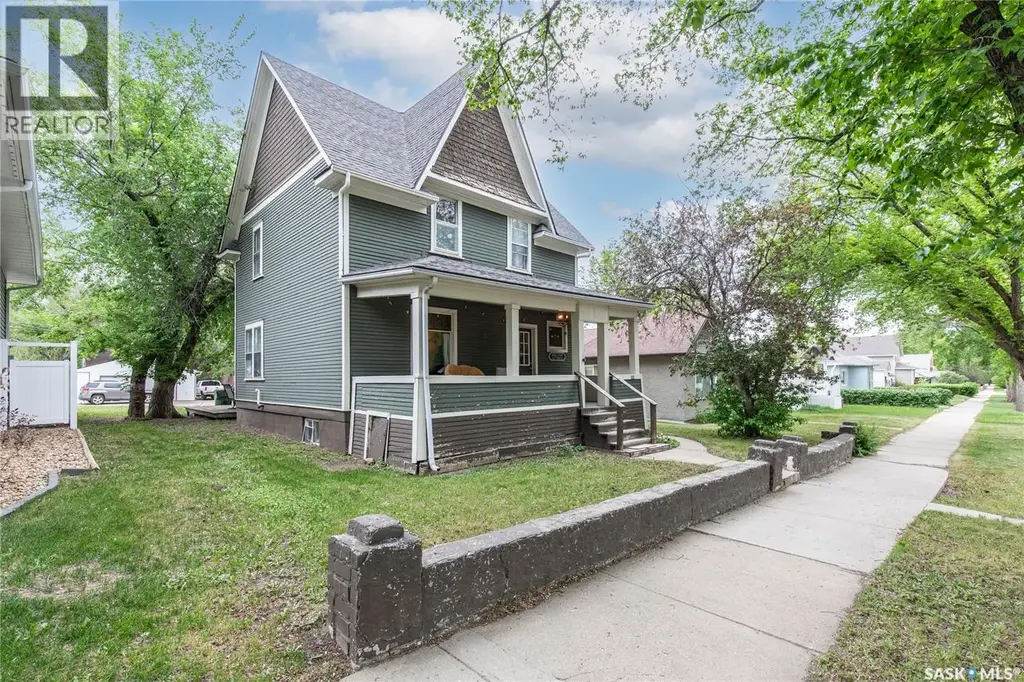1059 Willow Avenue, Moose Jaw