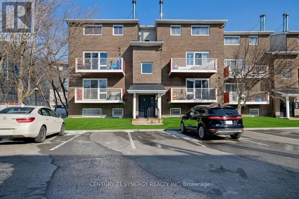 403 - 1589 St Bernard Street, Ottawa