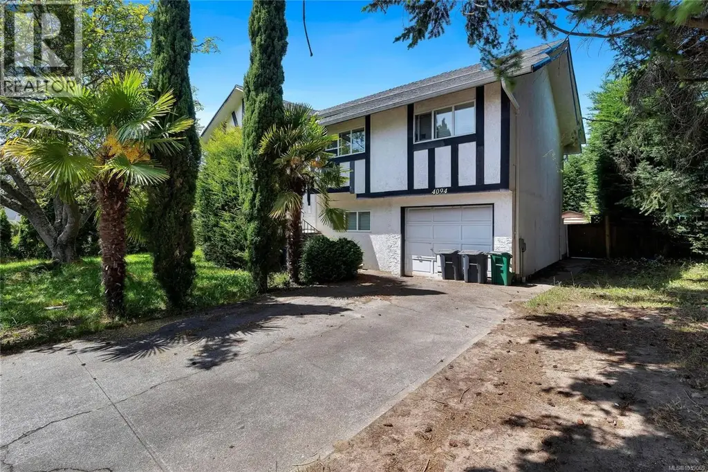 4094 Dawnview Cres, Saanich