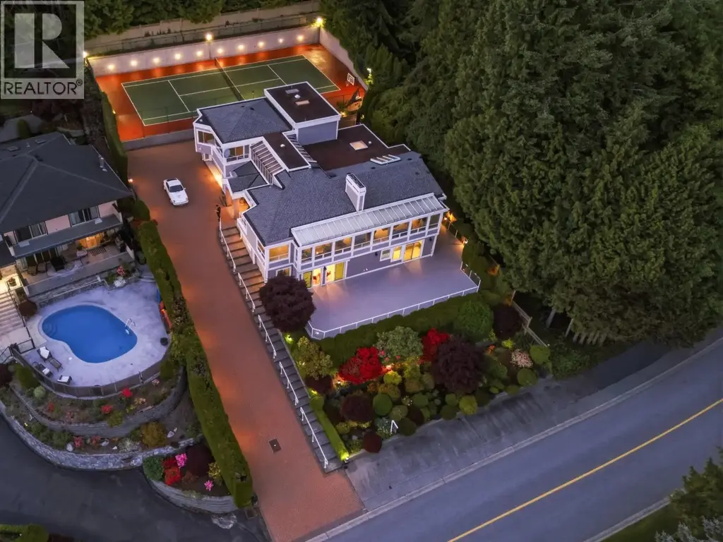 1574 Chartwell Drive, West Vancouver