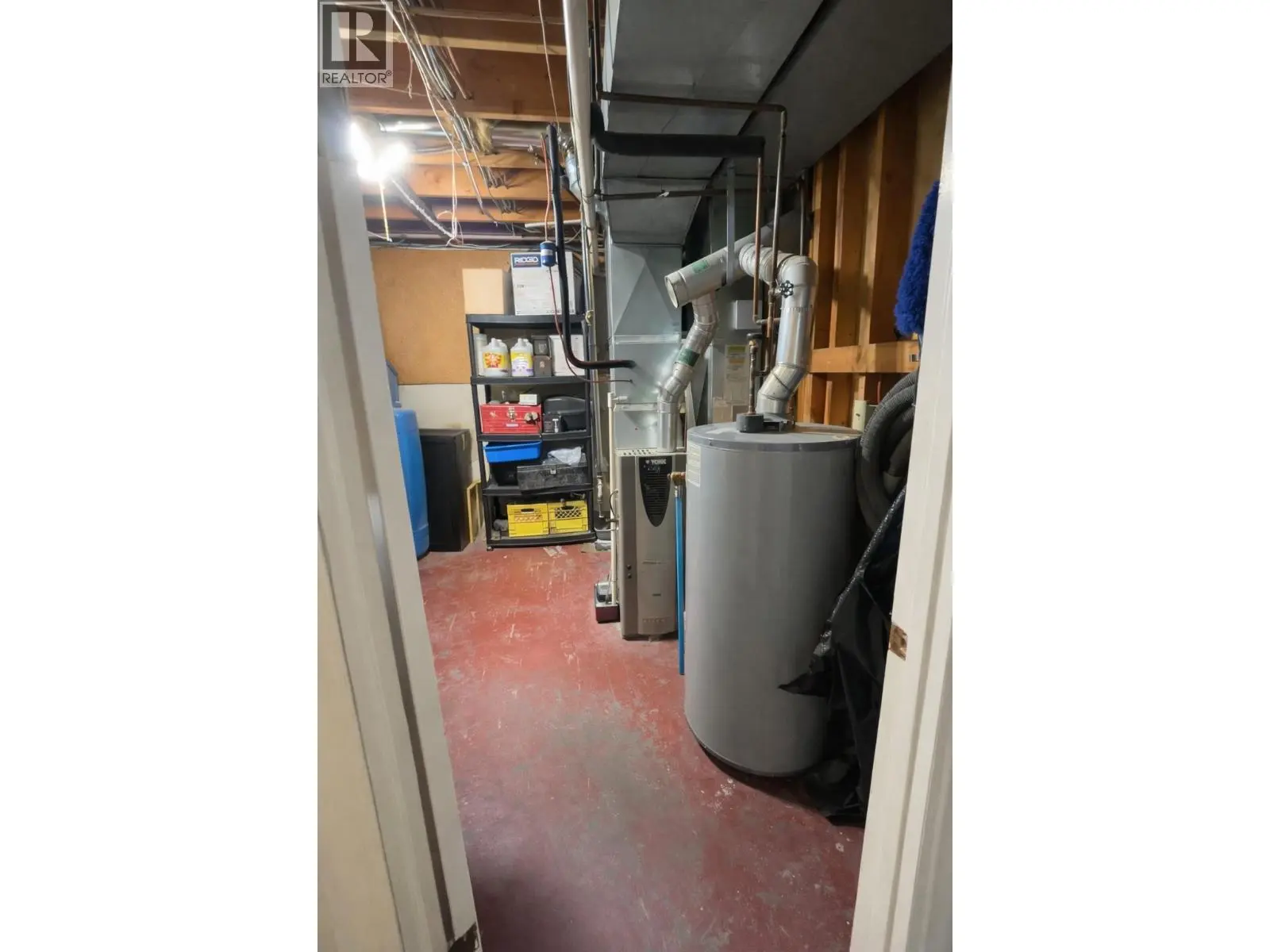 385 Perth Road. Kelowna, British Columbia