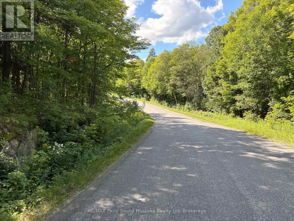 0 Ahmic Lake Road, Magnetawan (Spence)