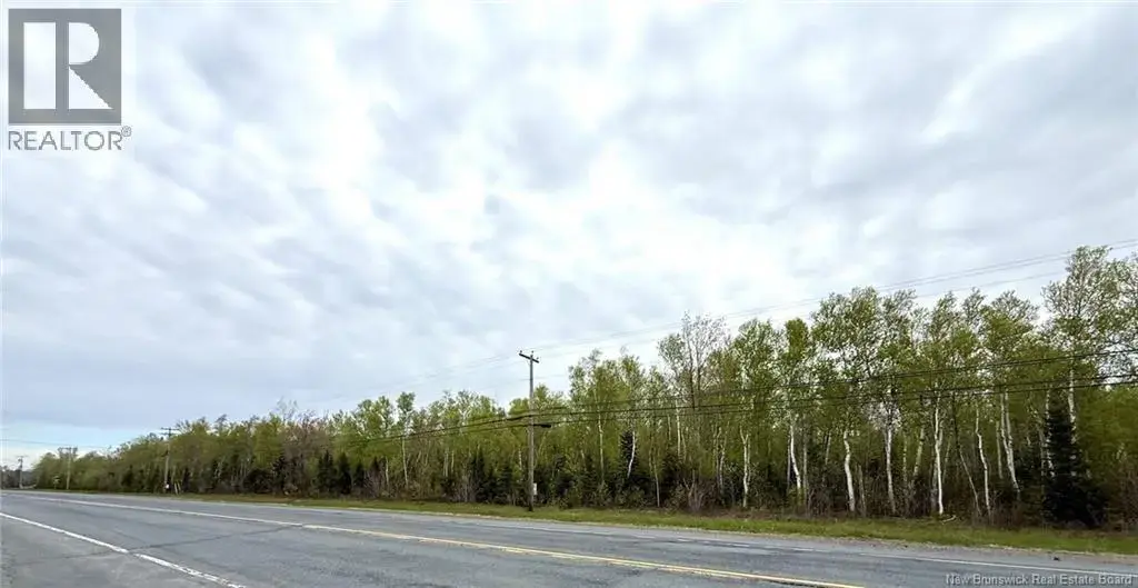 10.7 Acres Rue Du Portage, Caraquet
