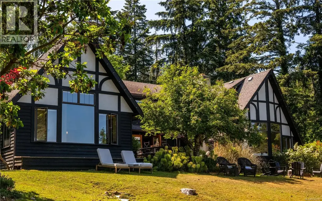 133 Arnell Way, Salt Spring