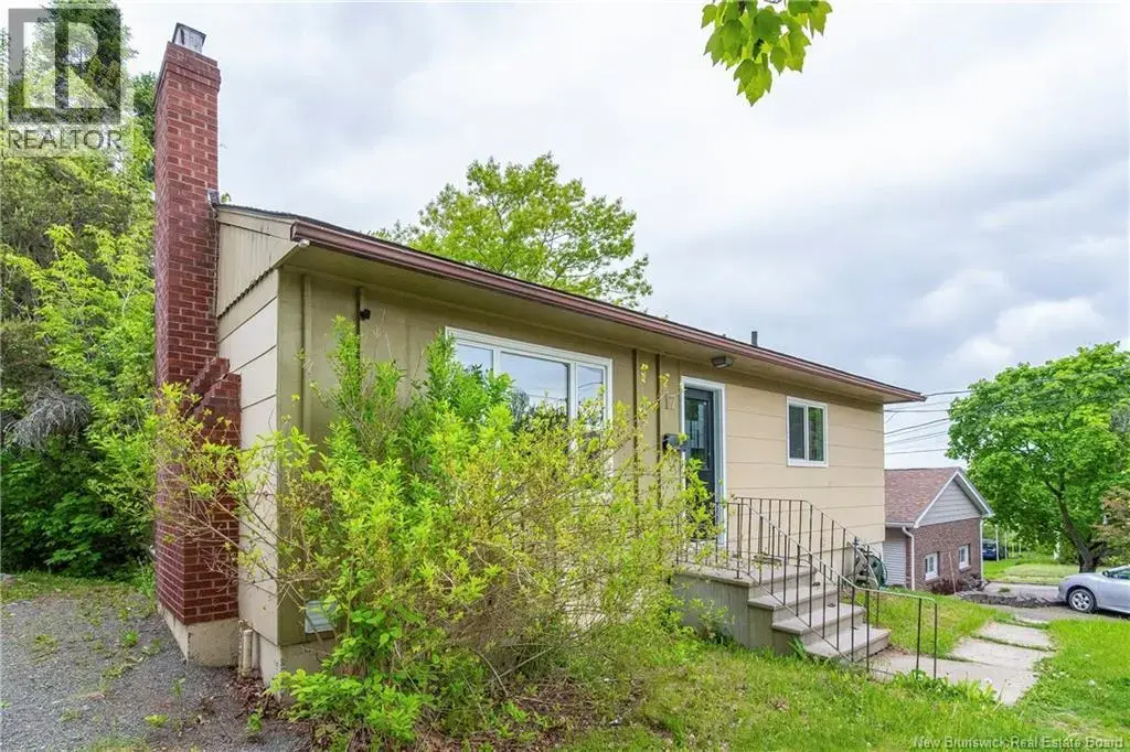 17 Garfield Street, Moncton