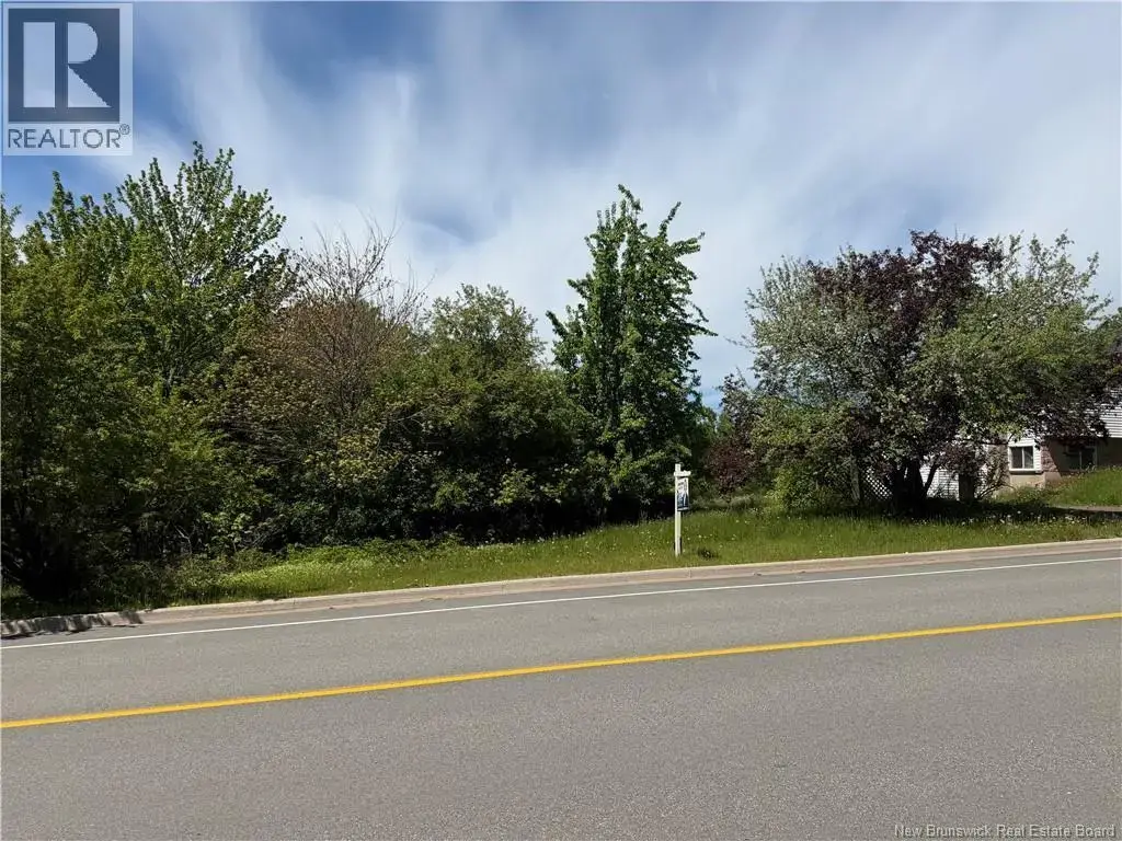 Lot Mapleton Road, Moncton