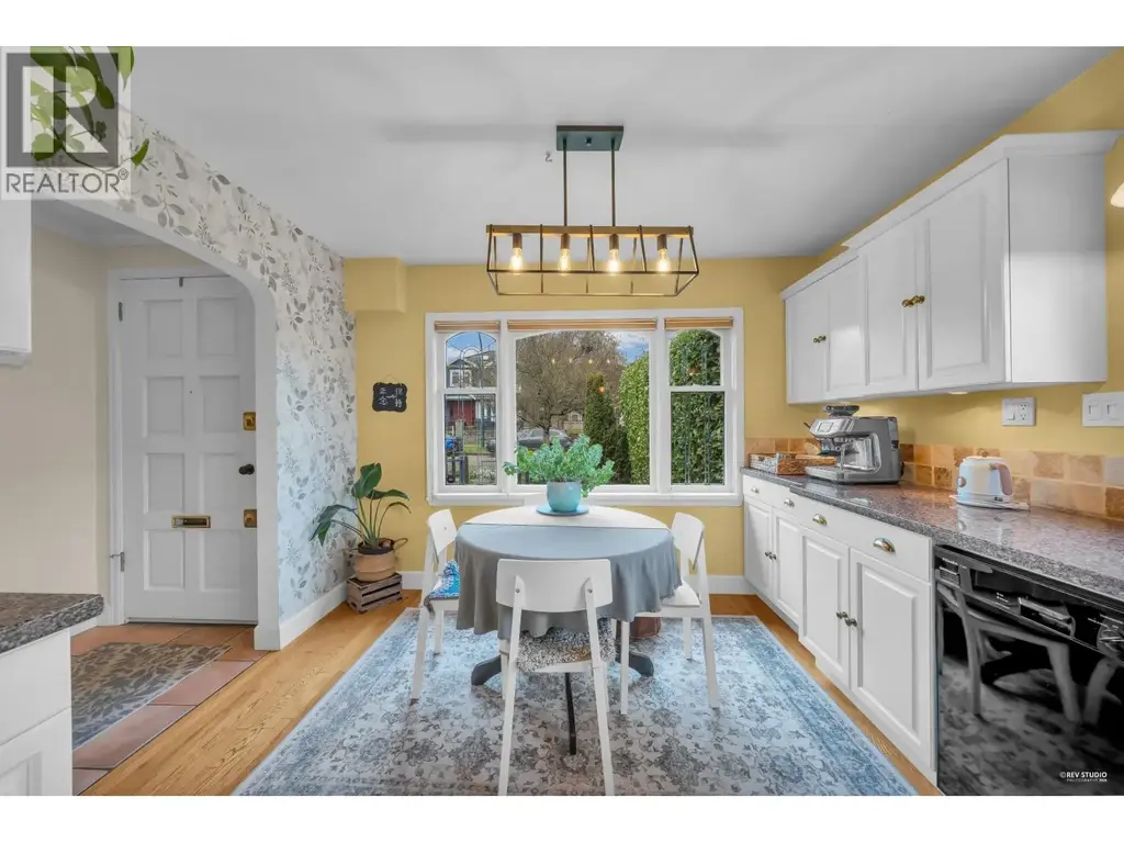 378 E 59th Avenue, Vancouver