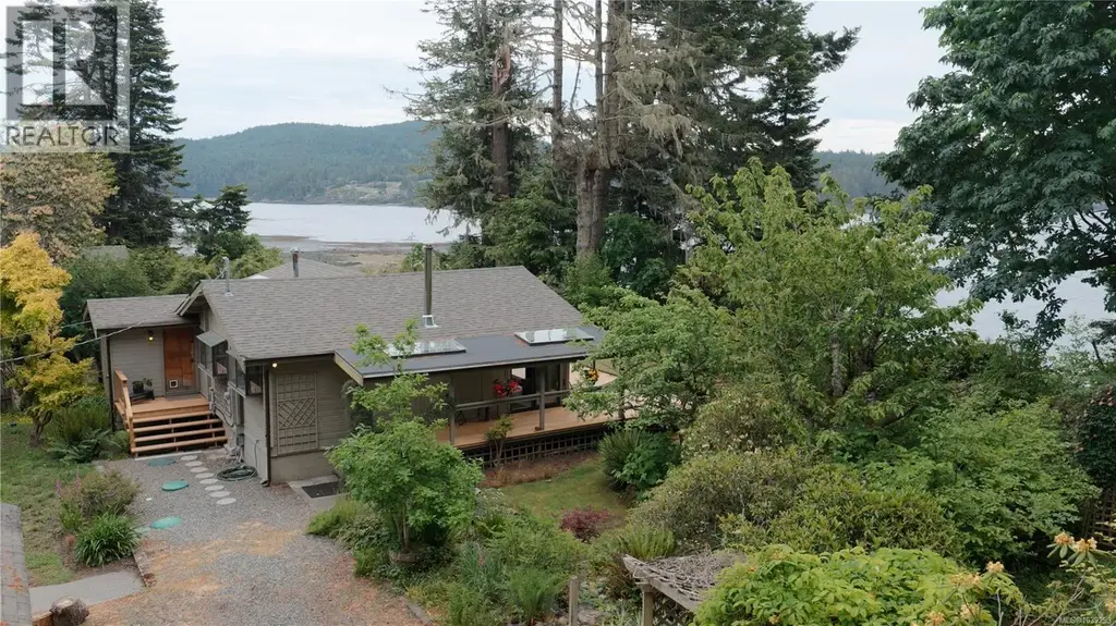 7095 Richview Dr, Sooke