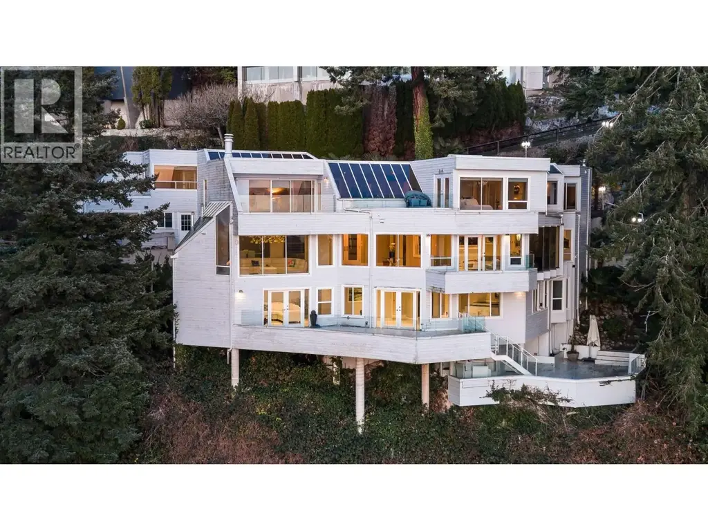 5530 Parthenon Place, West Vancouver