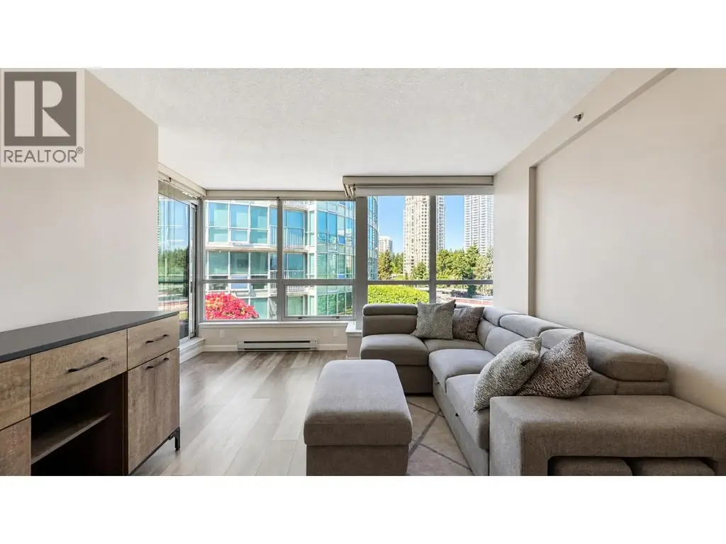 612 6028 Willingdon Avenue, Burnaby
