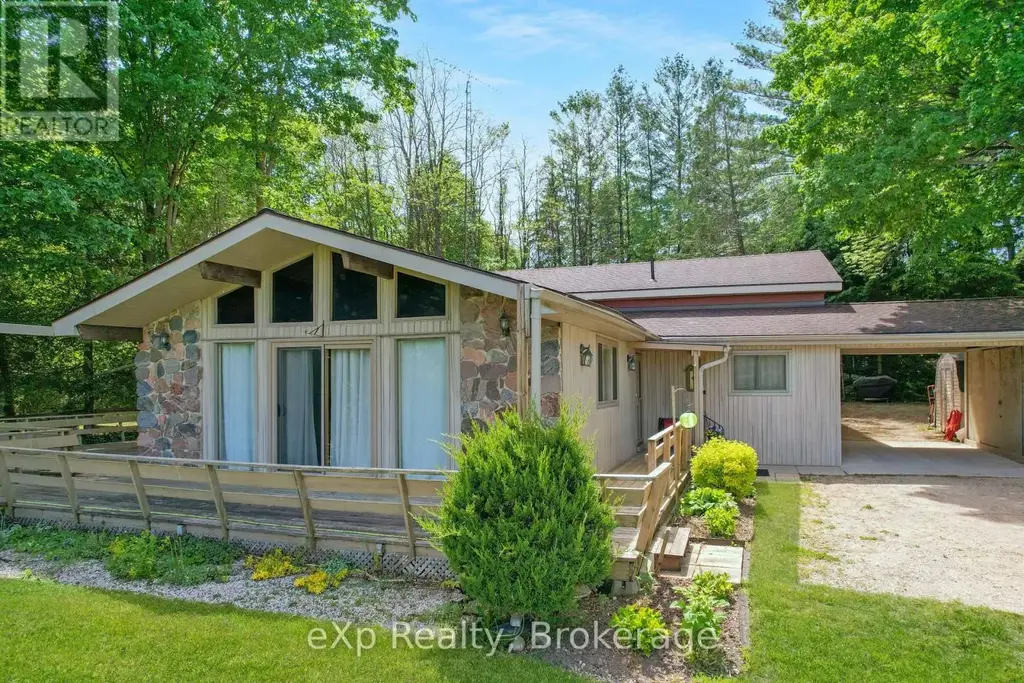 448 Lake Rosalind Road 4, Brockton