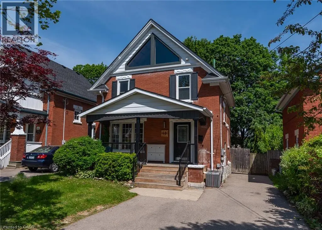 40 Woodland Avenue, Kitchener