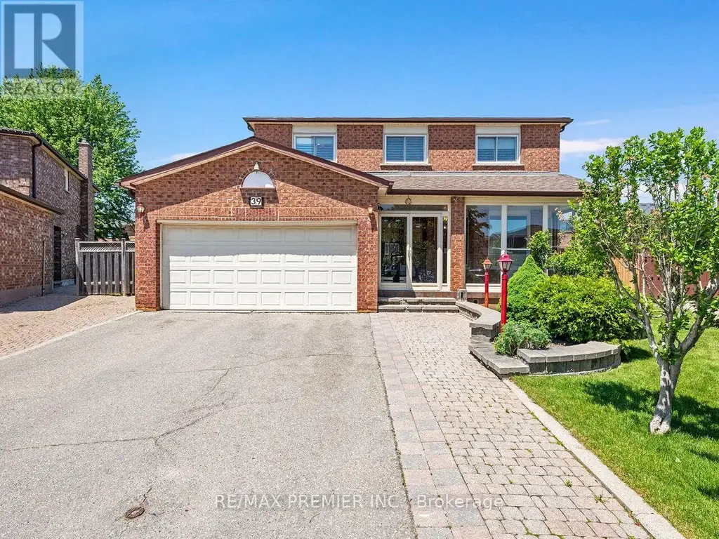 39 Brydon Court, Vaughan (Maple)