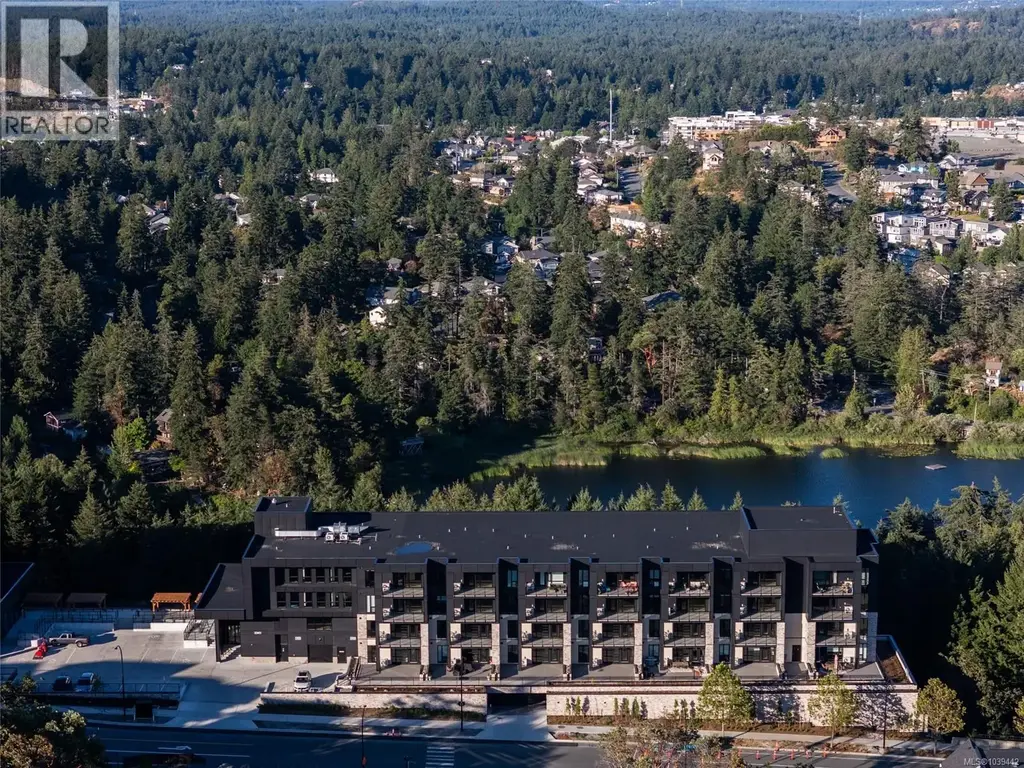 413 2341 Bear Mountain Pkwy, Langford