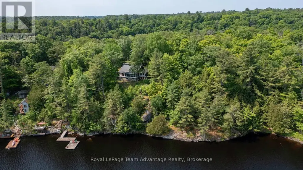 25 Limbert Lane N, McDougall