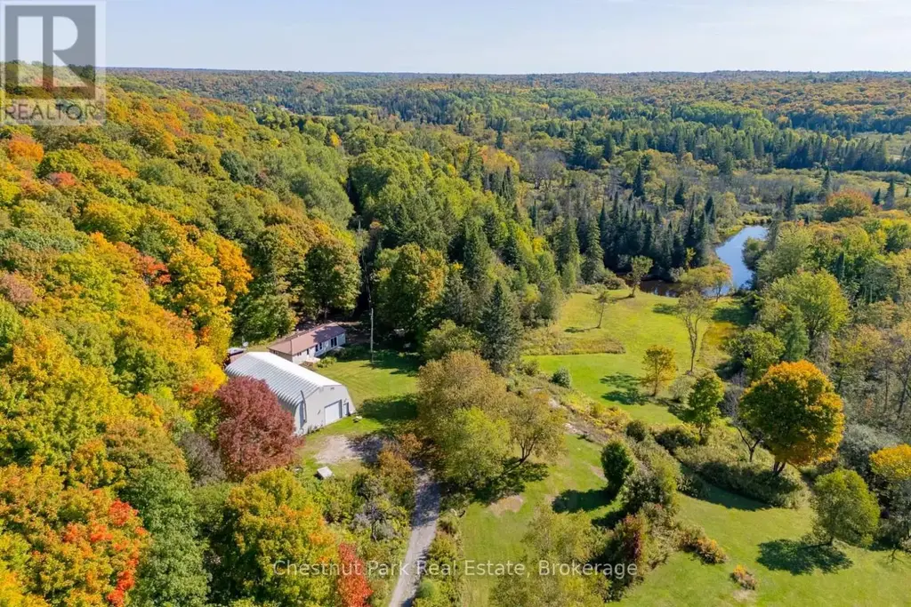 1190 Hekkla Road, Muskoka Lakes (Cardwell)