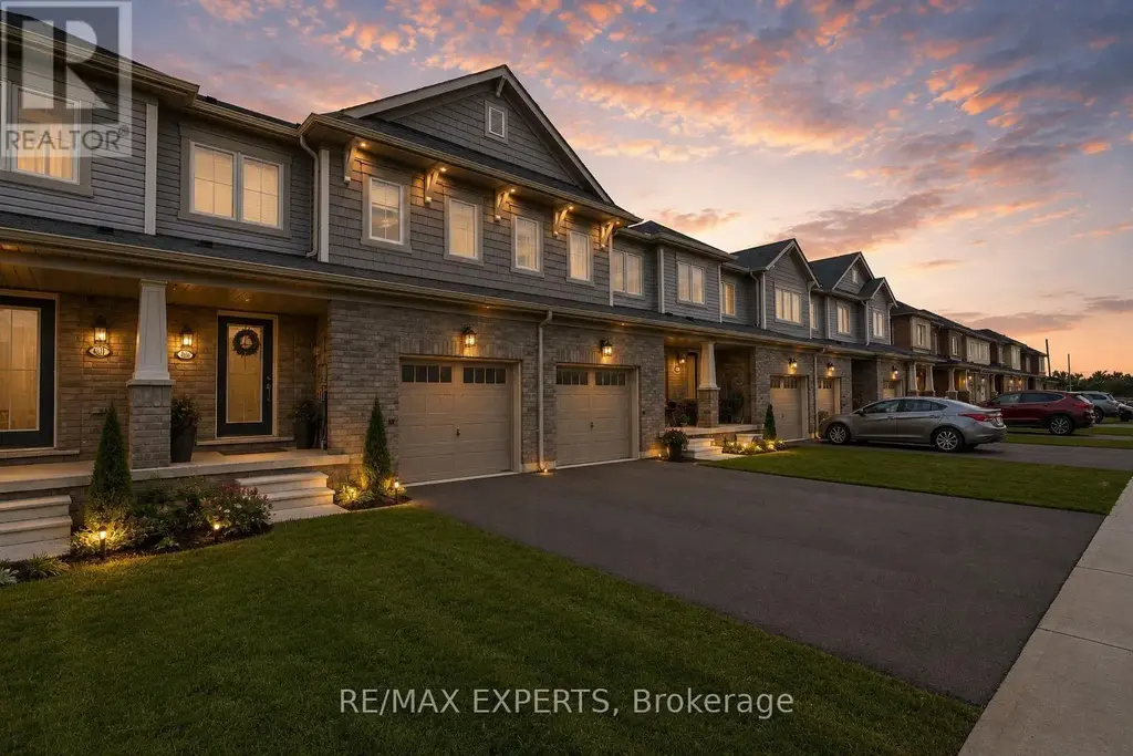 405 Pumpkin Pass, Hamilton (Binbrook)