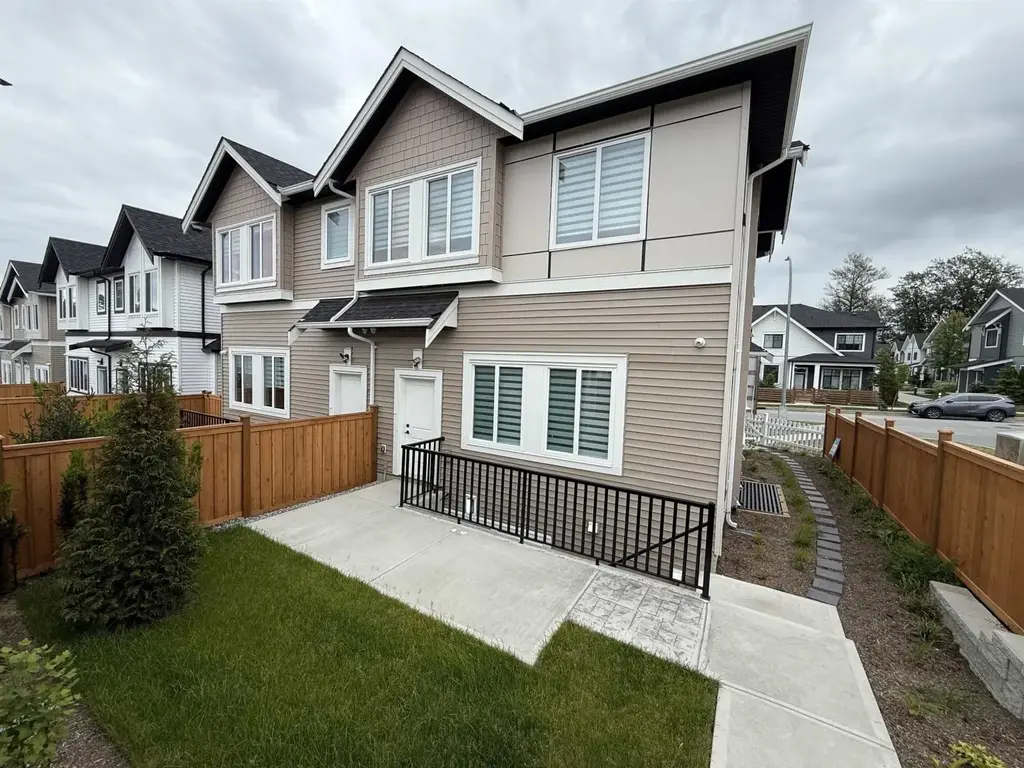 7679 197 Street, Langley