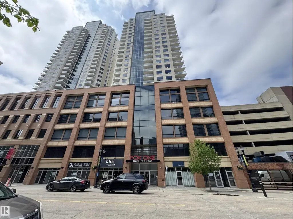#703 10226 104 St Nw, Edmonton