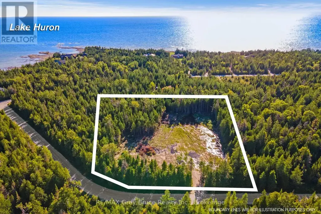 30 Huron Park Road, Northern Bruce Peninsula