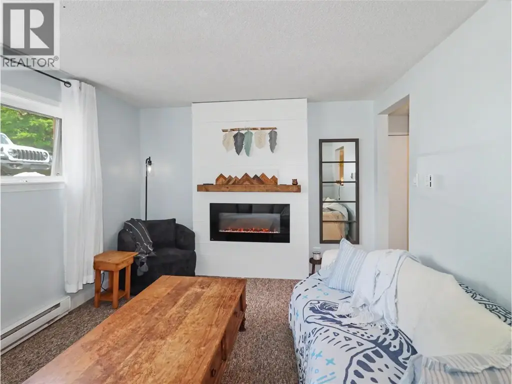 668 75th Avenue Unit# 1, Grand Forks