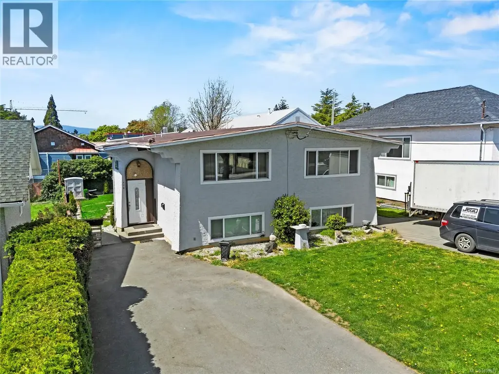 3430 Seaton St, Saanich