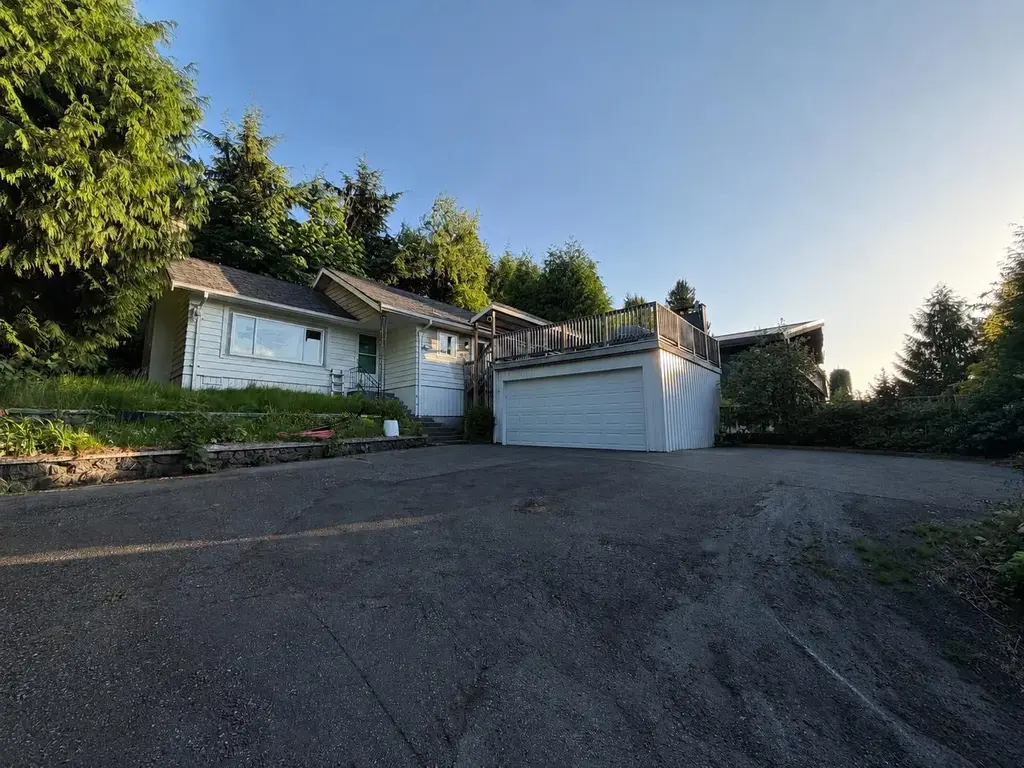 4660 207b Street, Langley