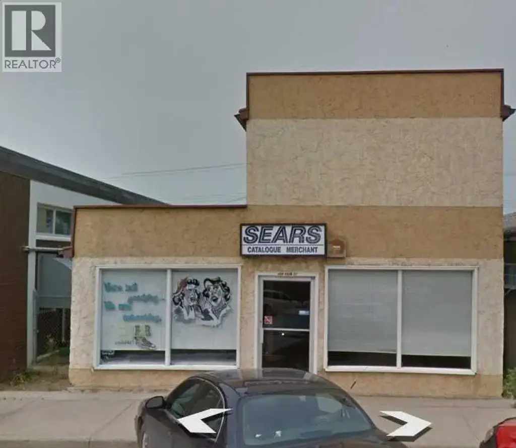 208 Main Street, Oyen