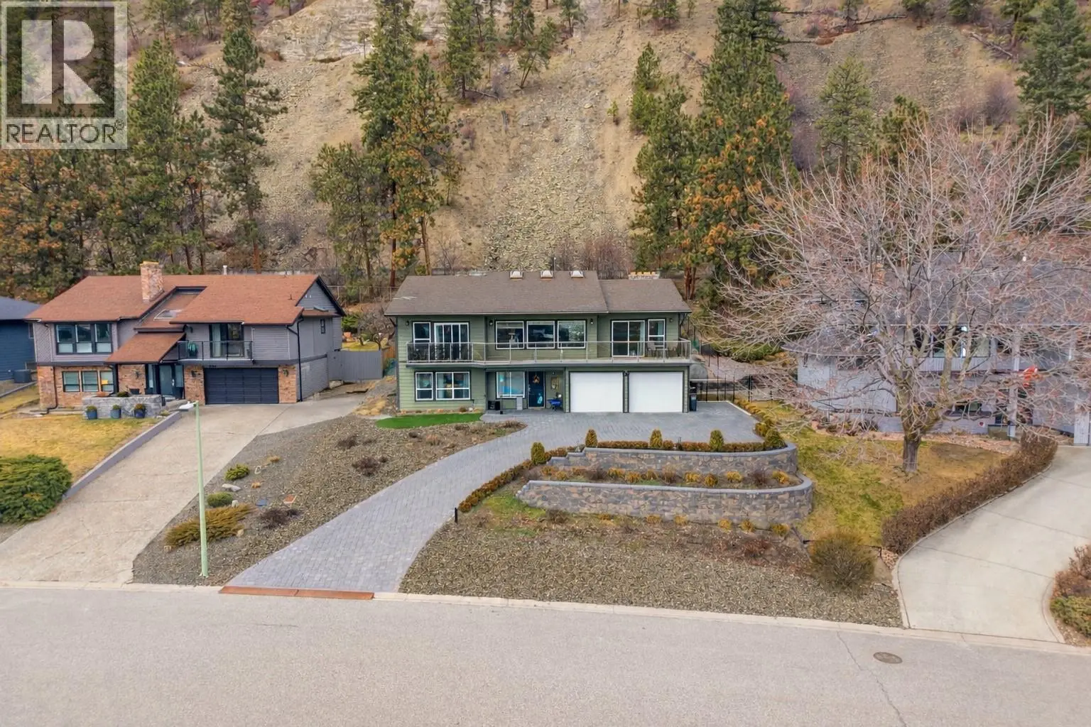 2218 Omineca Place. Kelowna, British Columbia