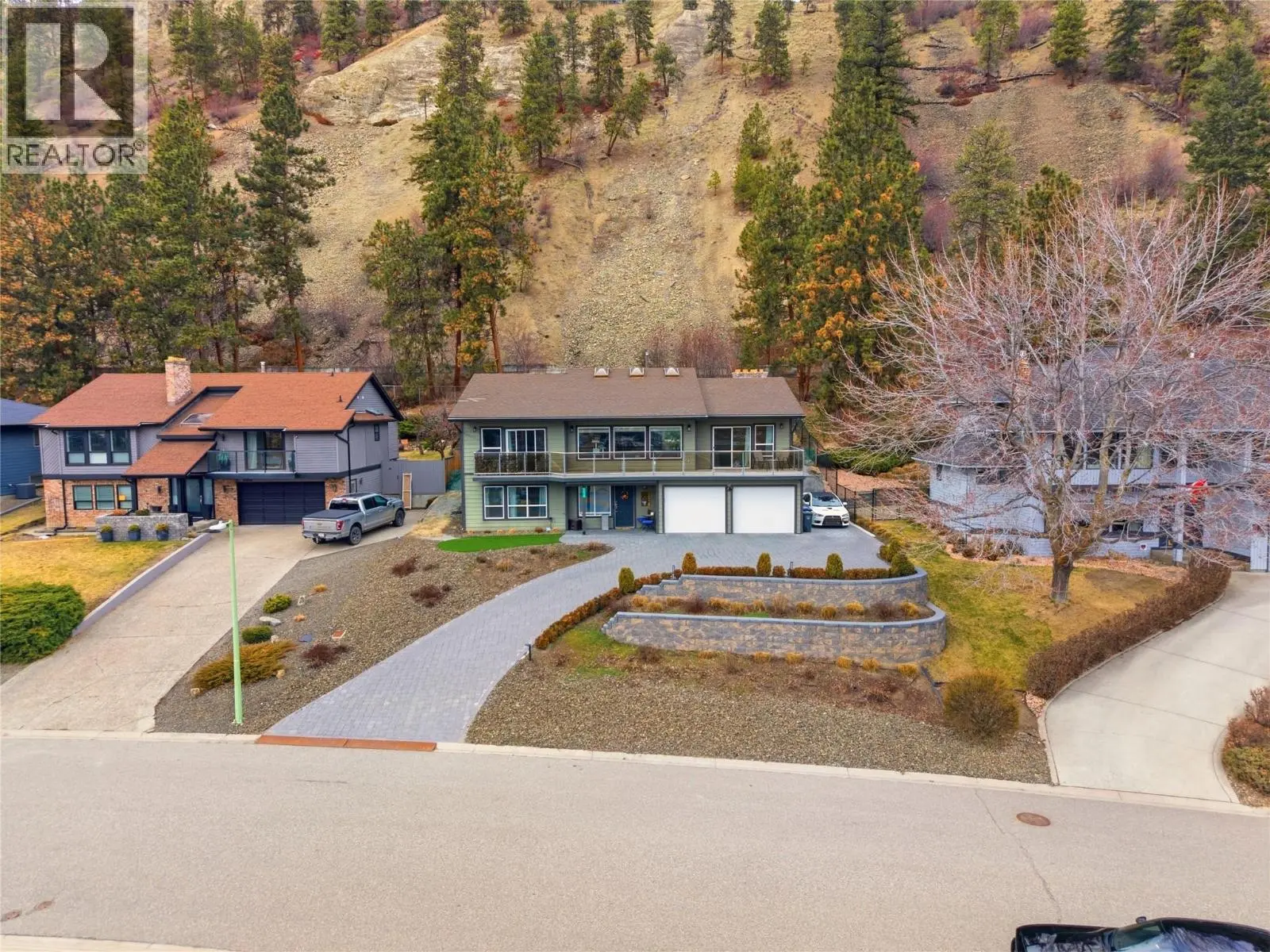 2218 Omineca Place. Kelowna, British Columbia