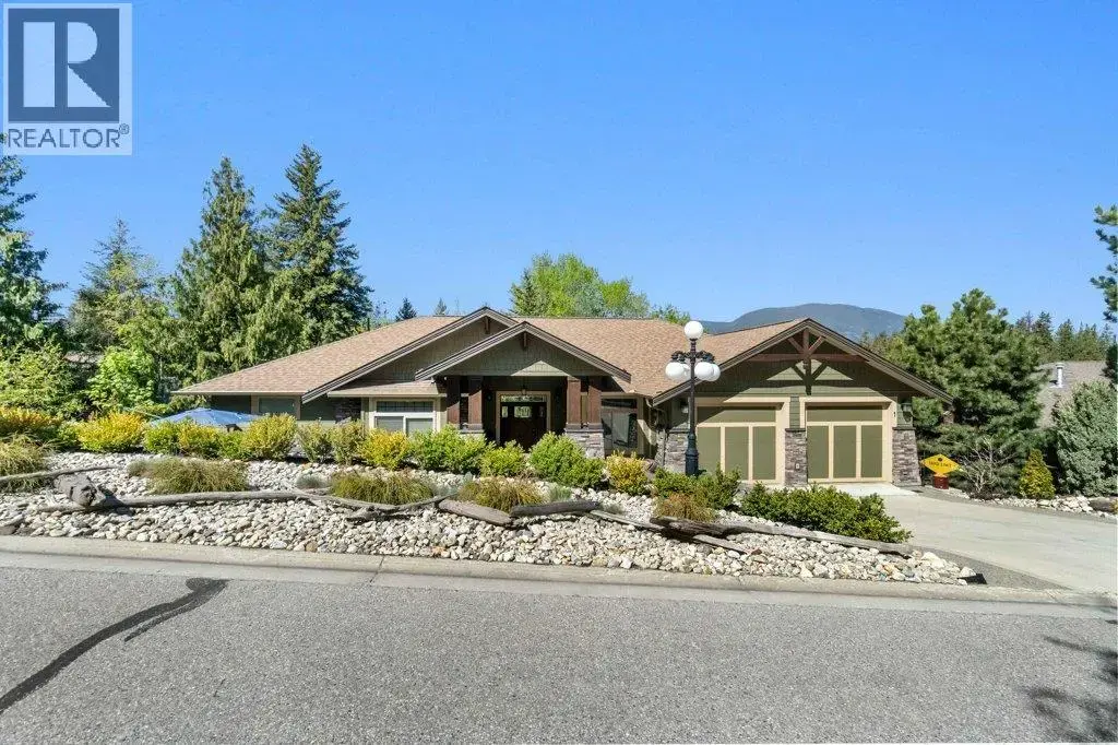 1581 20 Street Ne Unit# 1, Salmon Arm