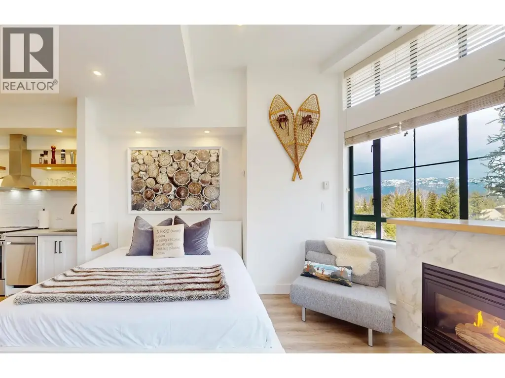 320 4368 Main Street, Whistler