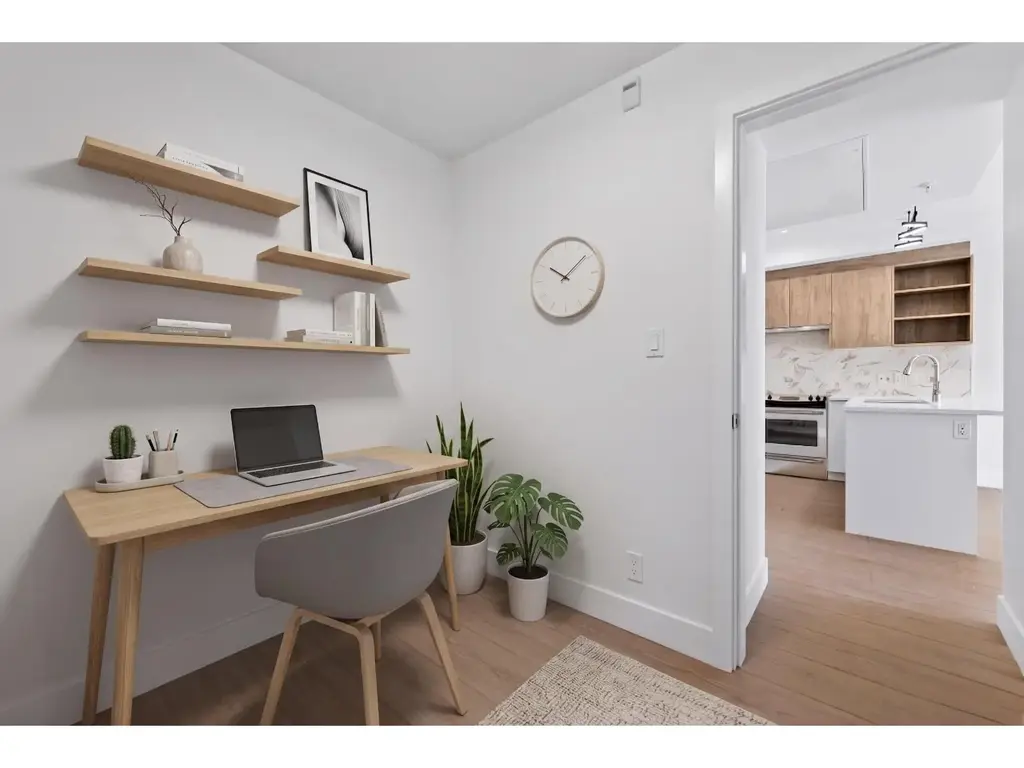 206 2233 156 Street, Surrey