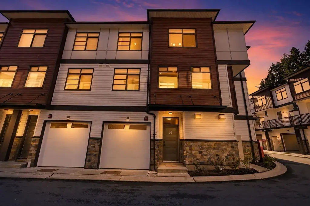 32 8430 Nottman Street, Mission