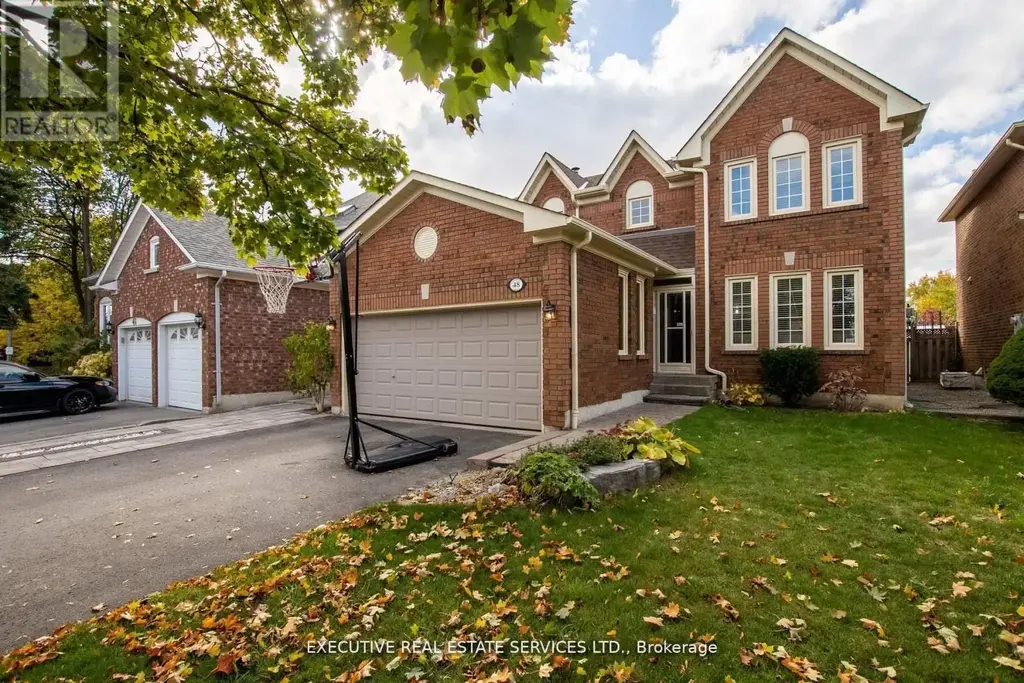 48 Eagleridge Drive, Brampton (Sandringham-Wellington)