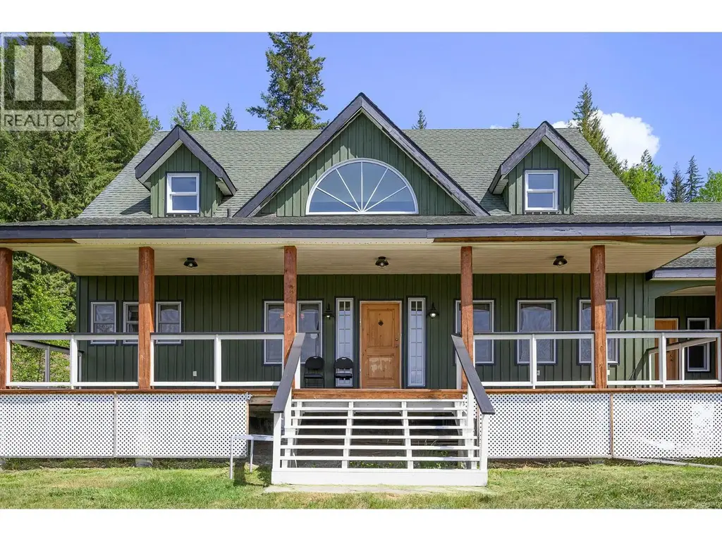 405 Raft West Fsr Road, Clearwater