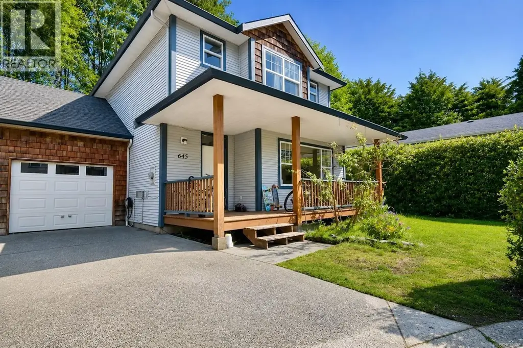 645 Shore Pine Cres, Tofino