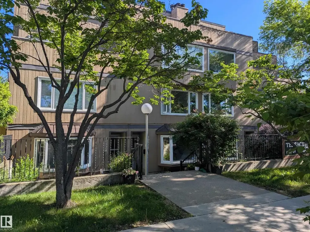 10524 84 Av Nw, Edmonton
