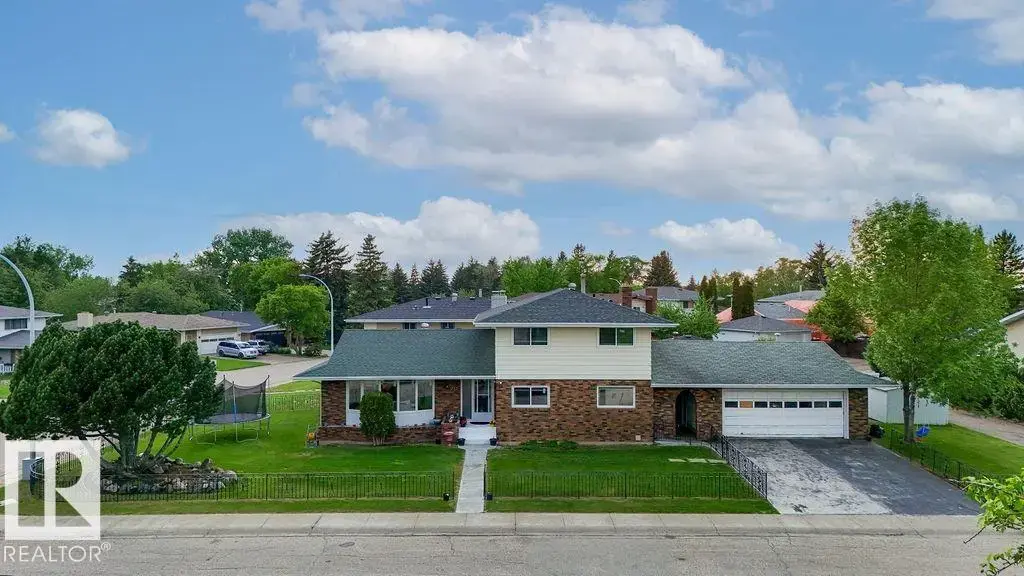 712 Lee Ridge Rd Nw, Edmonton