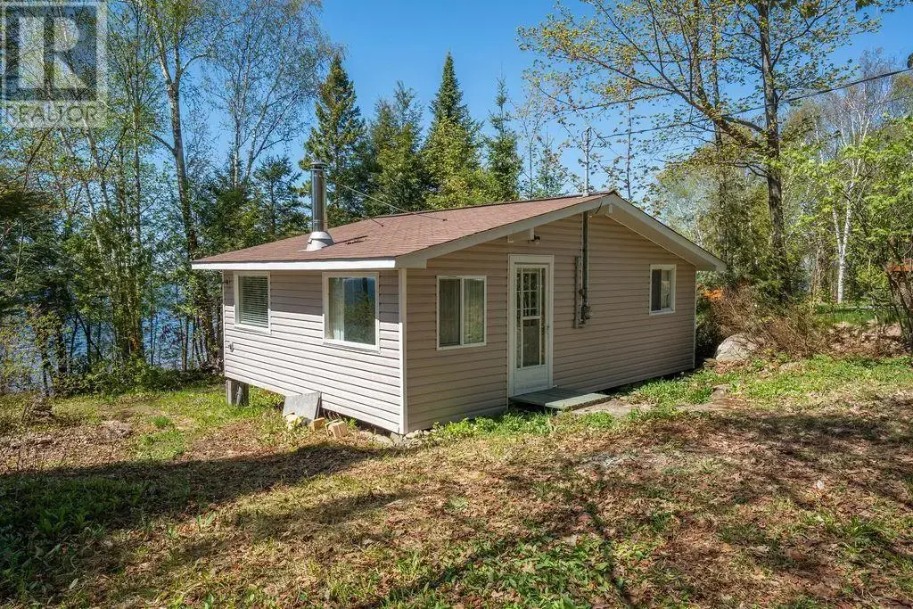 552 Kelly Creek Rd, Goulais River