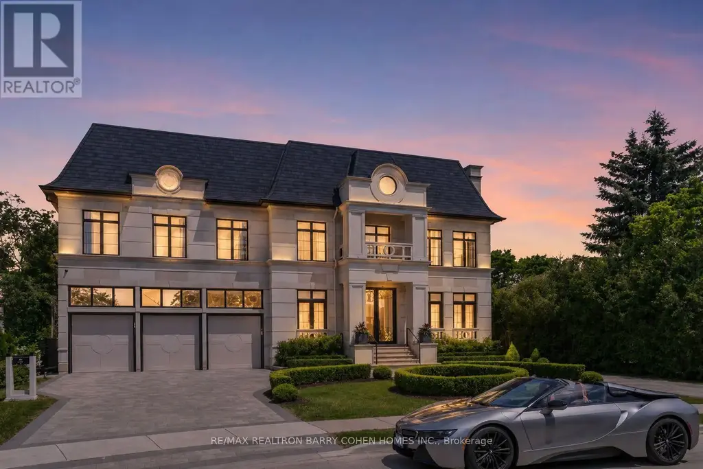 61 Orlon Crescent, Richmond Hill (South Richvale)